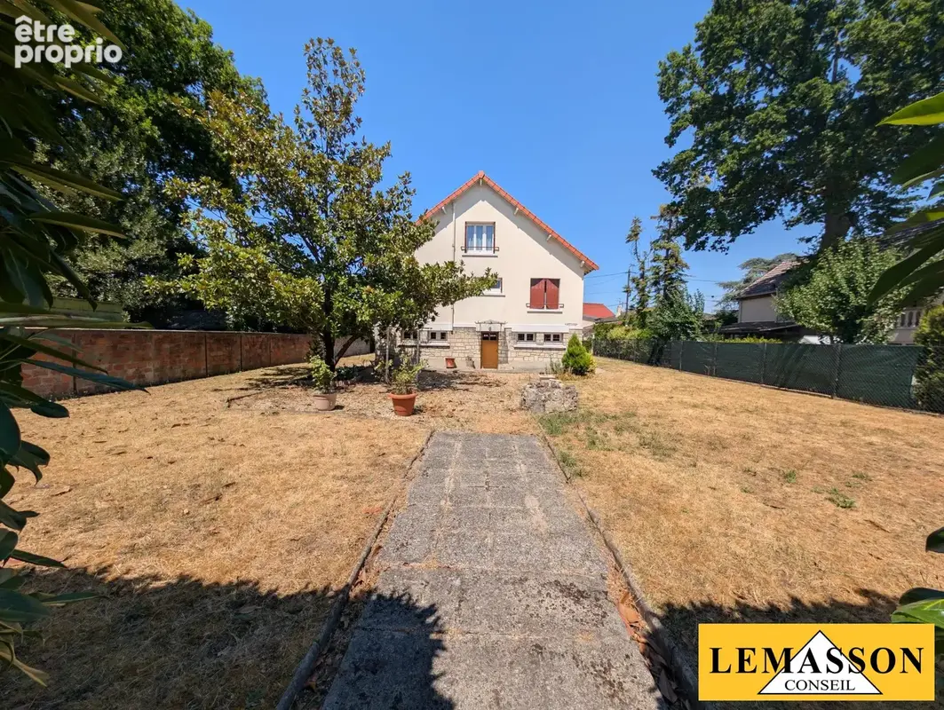 Maison 6 pièces 134 m² à vendre à Aulnay-Sous-Bois (93600) - photo 2
