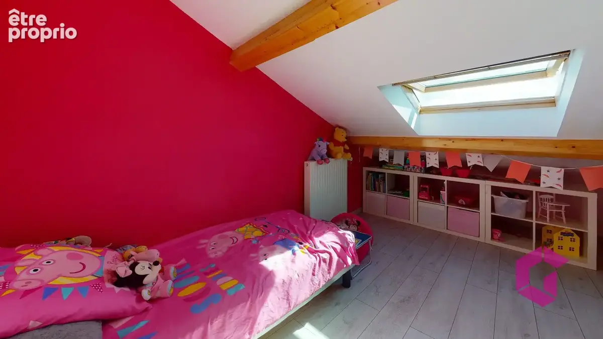 Appartement de 88 m2 loi Carrez   130 m2 au sol/ Secteur Jomayere - photo 8