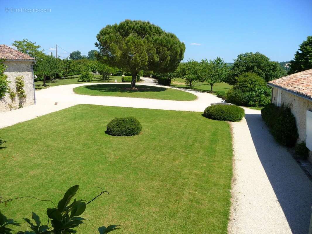 Magnifique manoir en position dominante avec piscine - photo 27