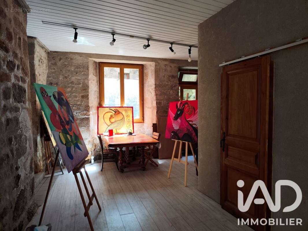 Photo 4 - Appartement à SAINT-BONNET-LE-CHATEAU
