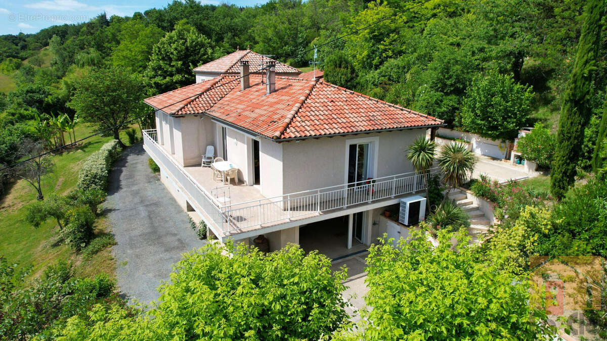 Maison à SAINT-JEAN-DE-THURAC