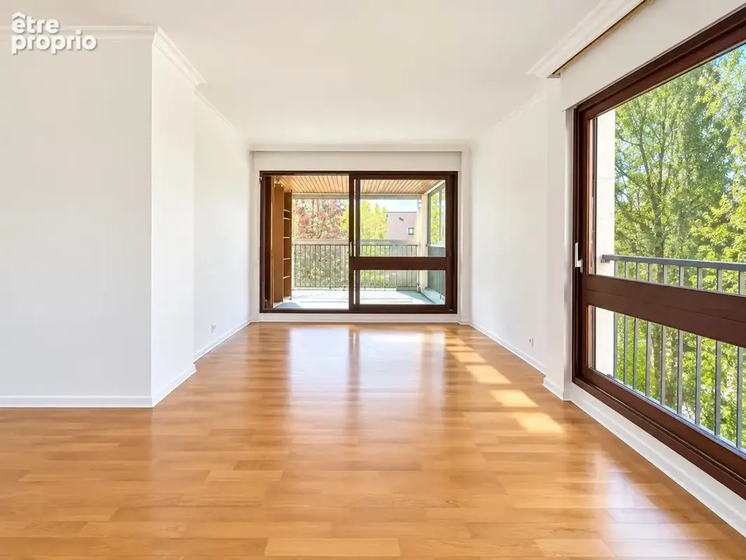 Appartement à vendre 4 pièces LE CHESNAY (78)100m²-3 chambres-Loggia-Balcon-Parking-cave - photo 3