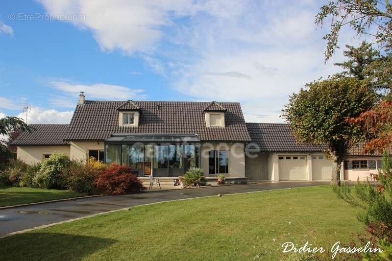 Maison à vendre 7 pièces HAPPONVILLIERS (28) - photo 17