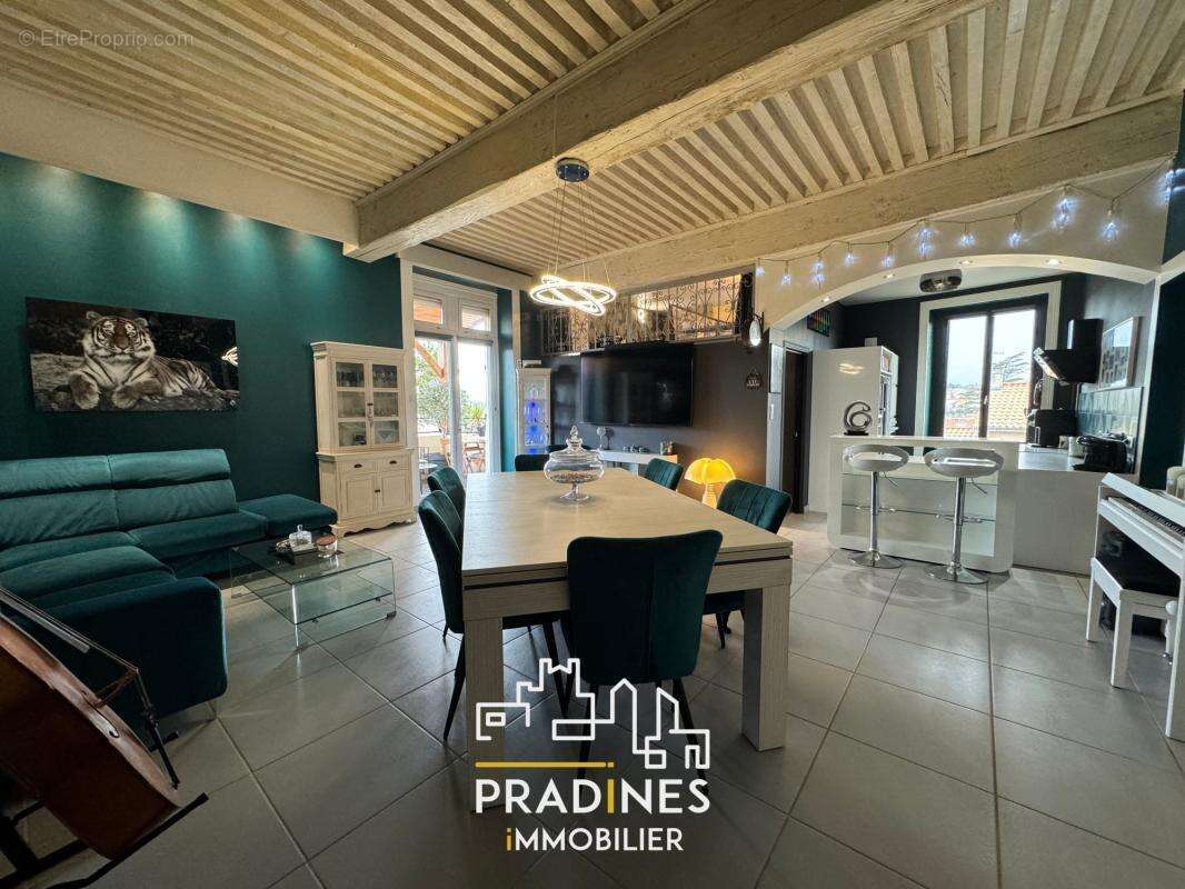 Appartement à VERNAISON