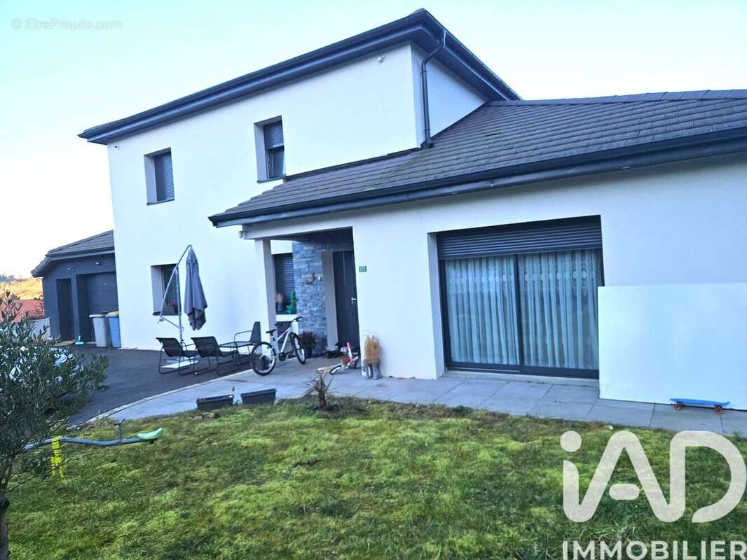 Maison 180 m² à Macornay  - photo 3