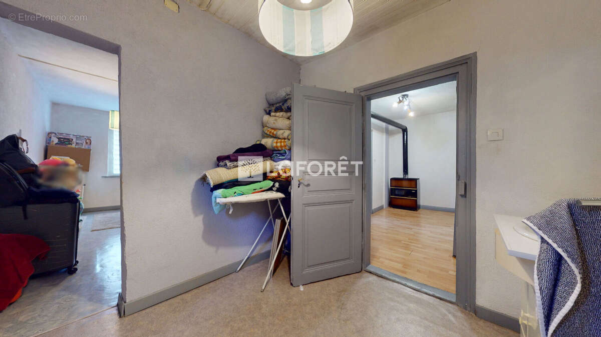 Maison à NIEDERMODERN