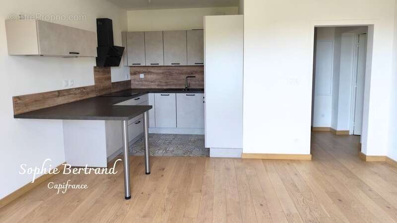 Appartement à MONTBOUCHER-SUR-JABRON