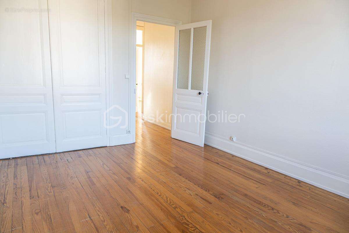 Appartement à TASSIN-LA-DEMI-LUNE
