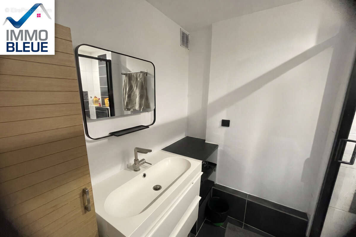 Appartement à VITROLLES