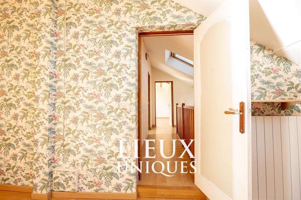 Lieux uniques ® x propriétés privées propose ancien couvent de 173 m² sur un terrain de 1.600 m² - a - photo 28