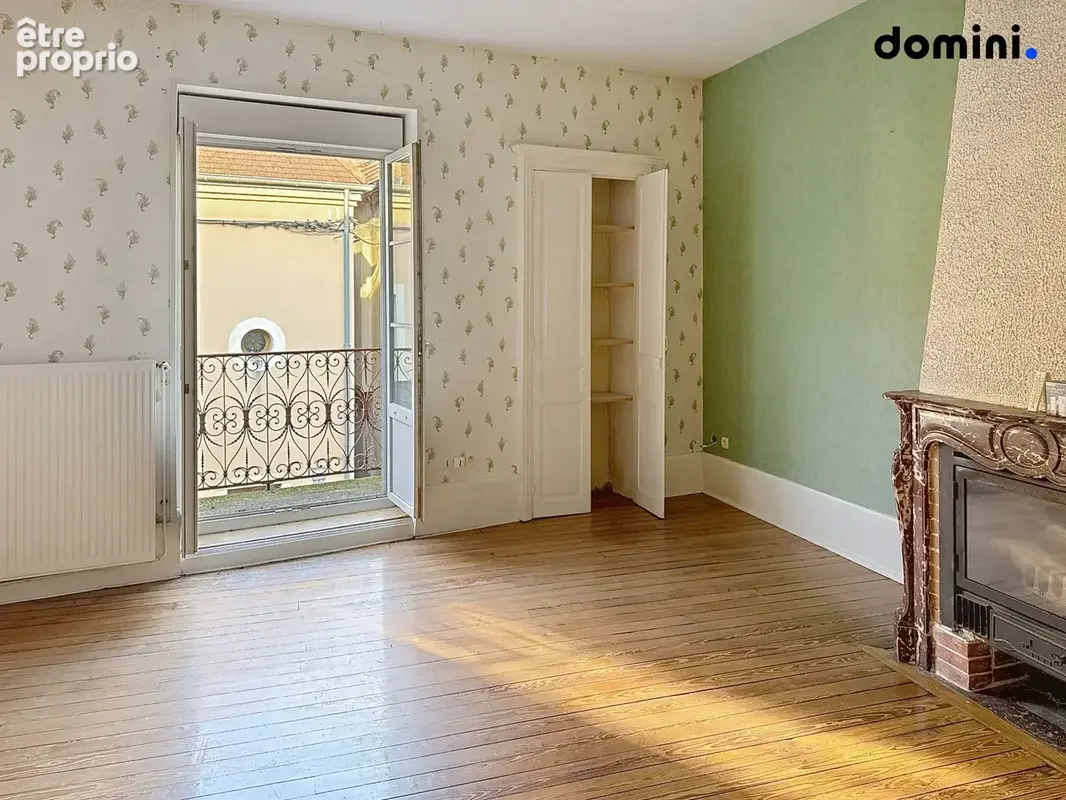 Appartement 354 m² à vendre à Montcenis (71710) - photo 3