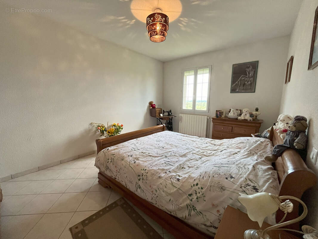 Maison à MORAS-EN-VALLOIRE