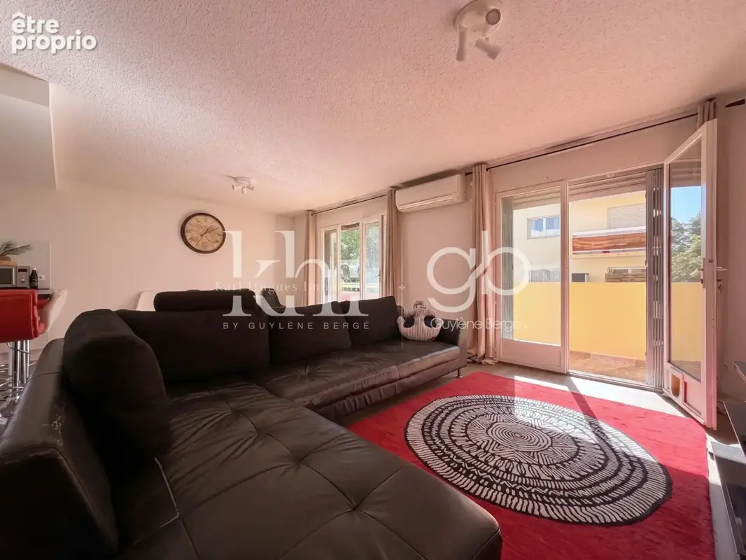 Appartement T3 traversant de 75 m2 à MONTPELLIER - 2 balcons et stationnements - photo 3