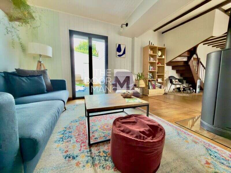 Maison 53000 - photo 5