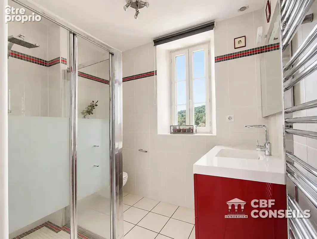 Maison 154 m² à Saignes  - photo 6