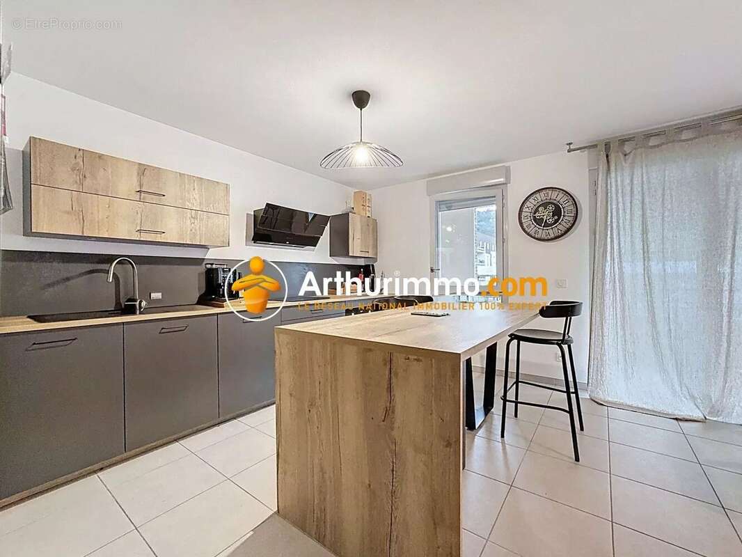 Appartement à VOIRON