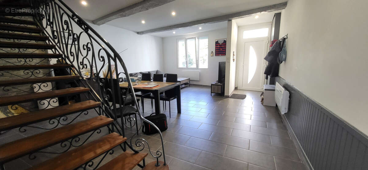 Maison à LAMAGISTERE