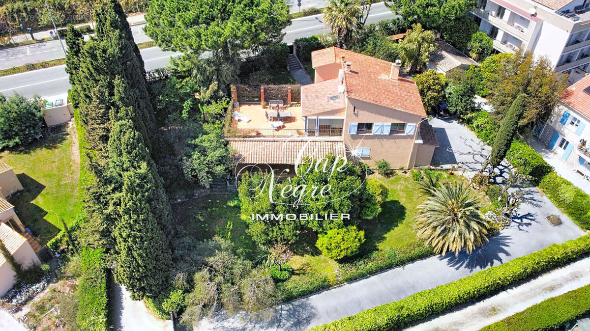 Maison à LE LAVANDOU