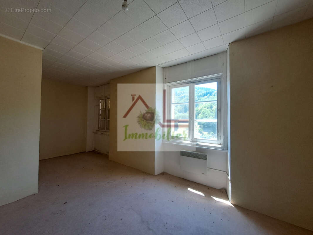 Appartement à VILLEFORT