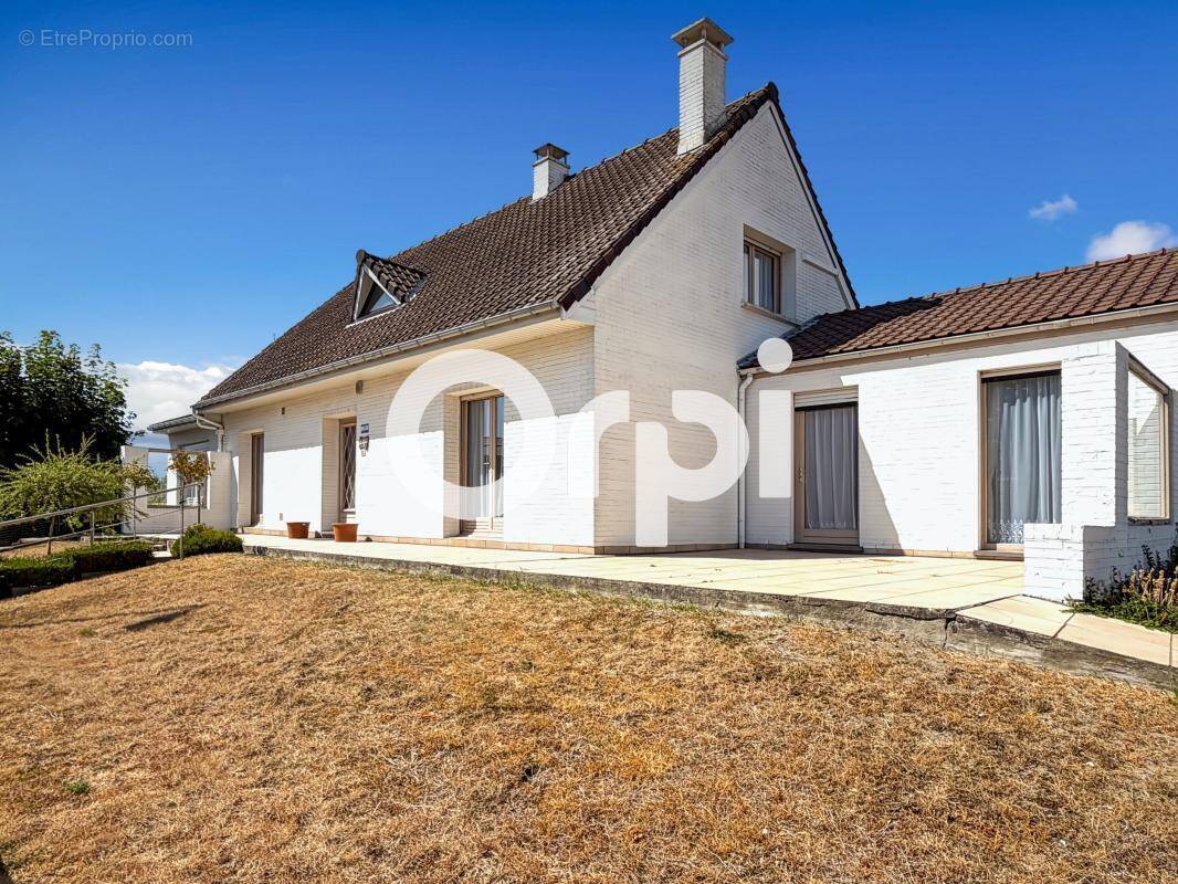 Pavillon individuel de semi plain pied, 3 chambres, jardin et garage à BRAY-DUNES plage (59123) - photo 1