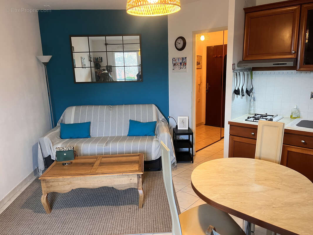 Appartement à HYERES