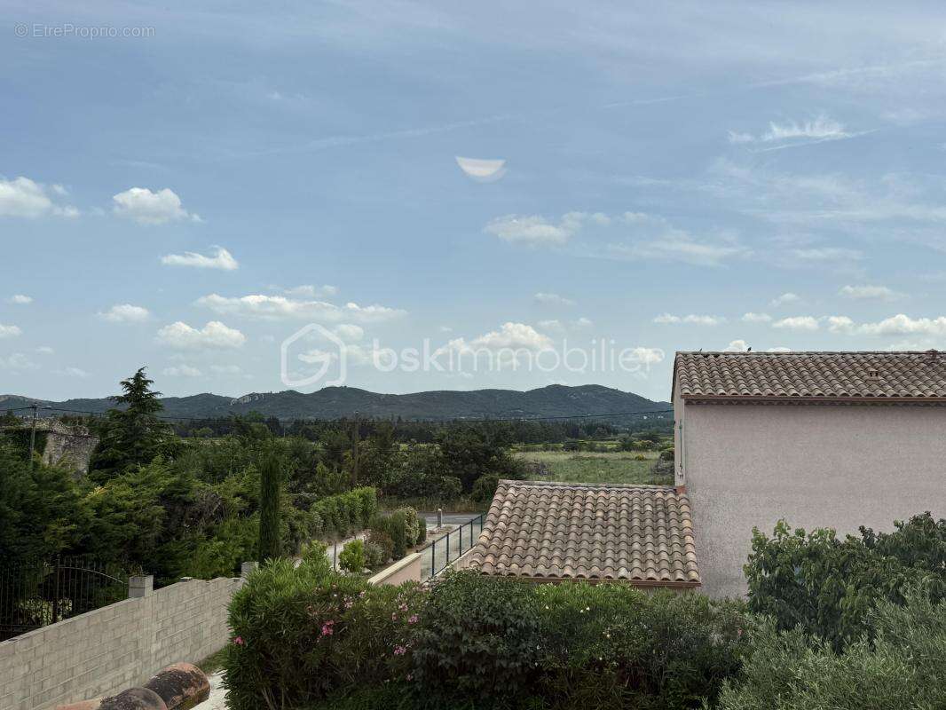 Maison à ROCHEFORT-DU-GARD