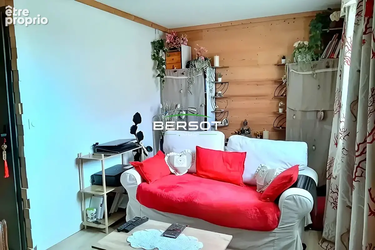 Appartement T2 rénové avec garage - Métabief - photo 5