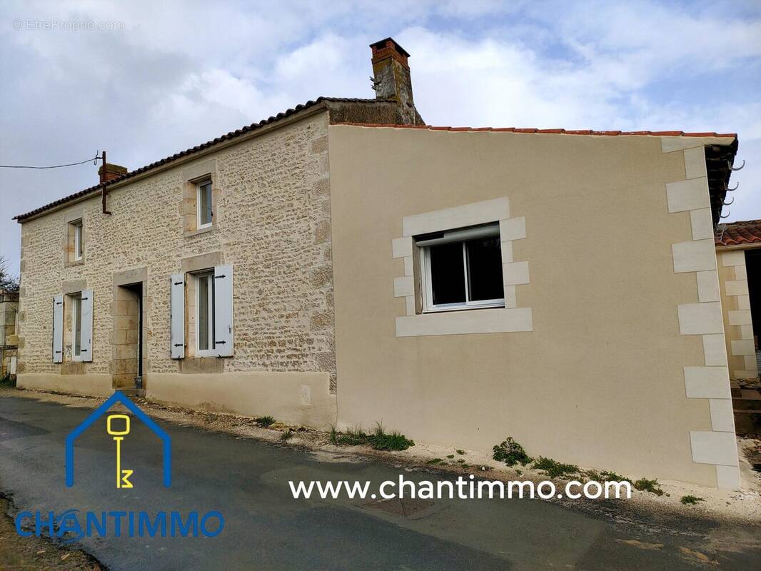 Maison à SAINTE-HERMINE