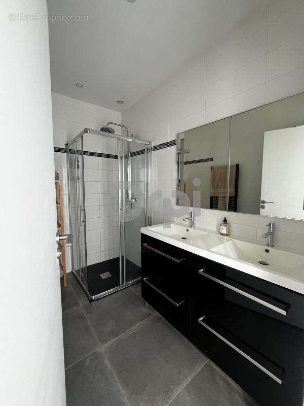 Maison à SAINT-XANDRE