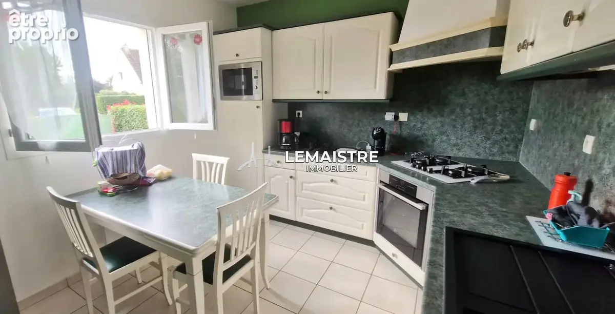 Maison à vendre - Fauville-en-Caux - 134,40 m² - 4 chambres - Garage et proximité commerces - photo 7