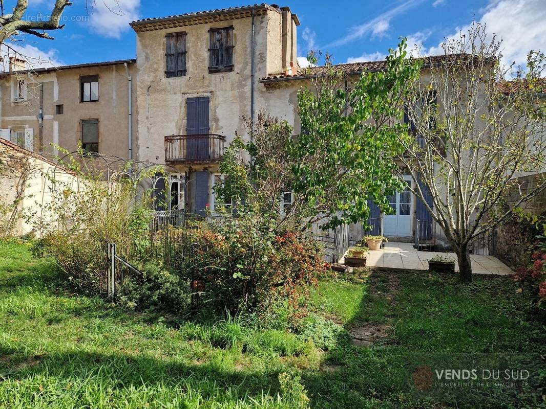 Maison à SAINT-GERVAIS-SUR-MARE