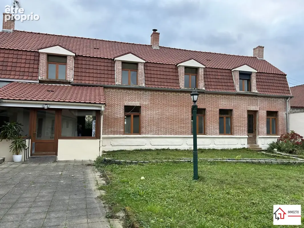 Maison 9 pièces 250 m² à vendre à Roquetoire (62120) - photo 2