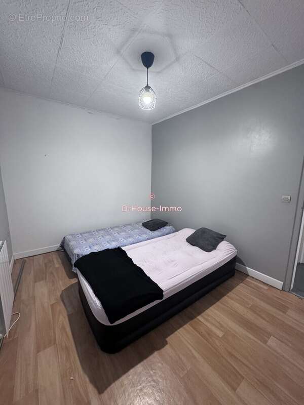 Maison à TREMBLAY-EN-FRANCE