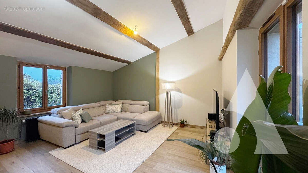 Maison à CREPY-EN-VALOIS