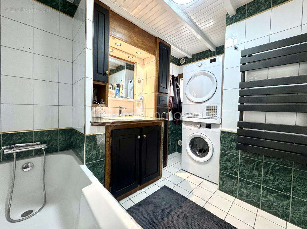 Maison à VIELS-MAISONS