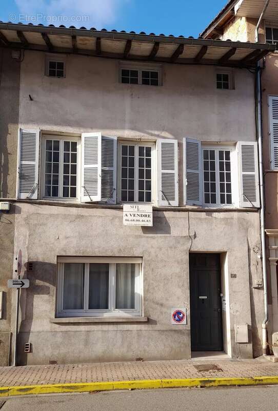Maison à THOISSEY