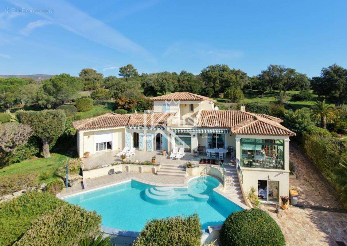 Saint raphael villa de prestige sur les golfs - photo 2