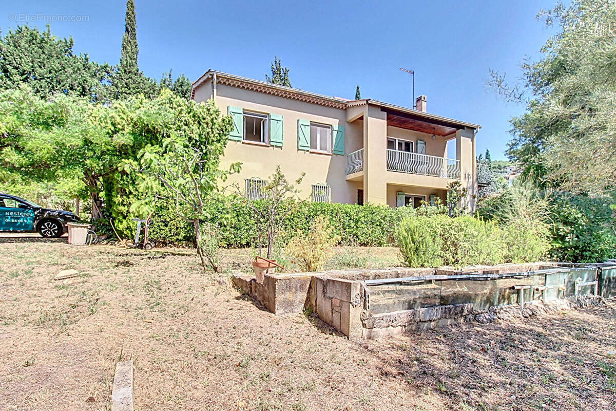 A VENDRE !  Maison Draguignan 6 pièces 170 m² avec garage et piscine - photo 17
