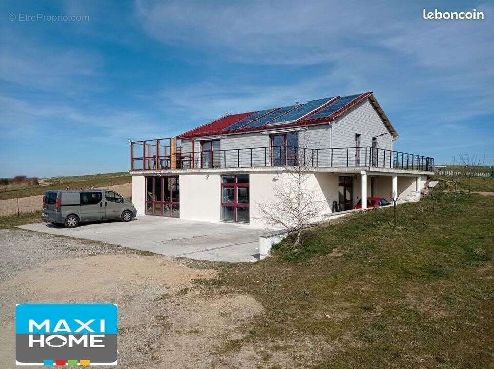 Maison à YSSINGEAUX