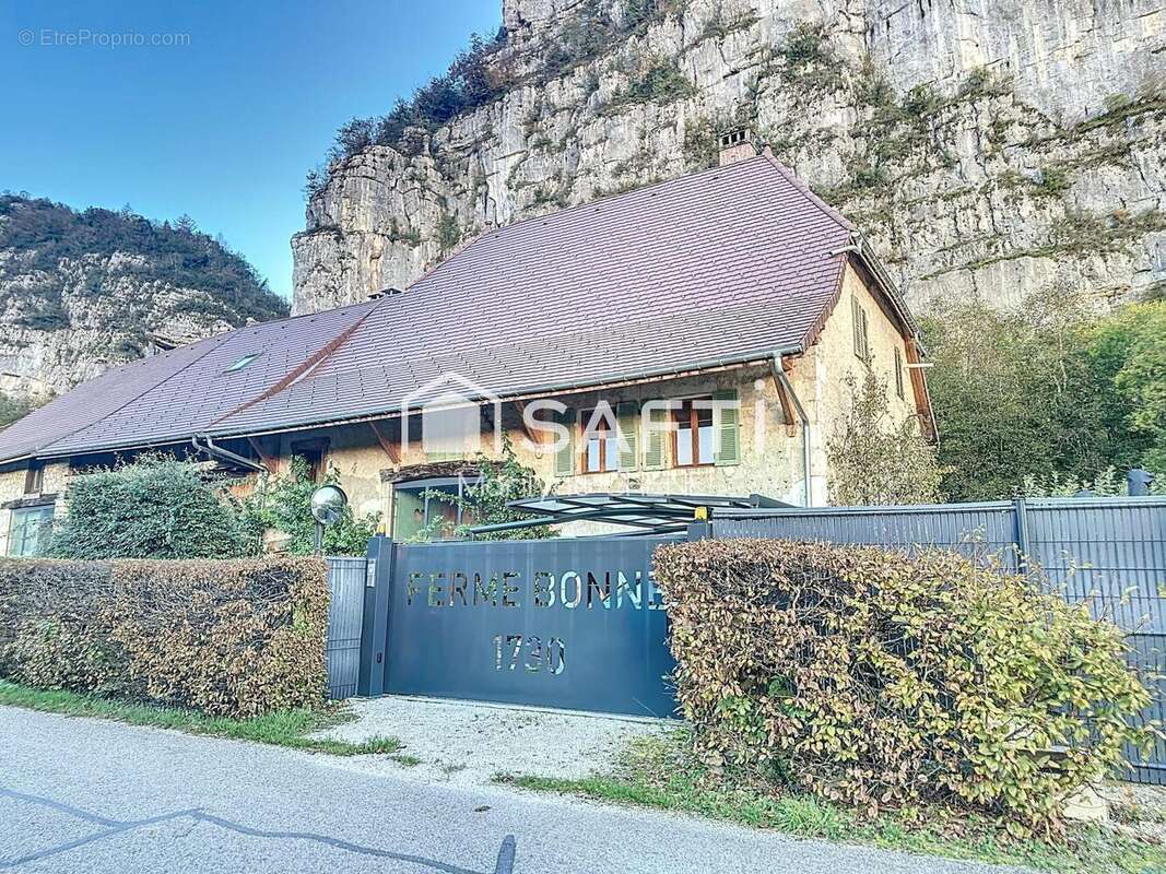 Photo 3 - Maison à SAINT-CHRISTOPHE