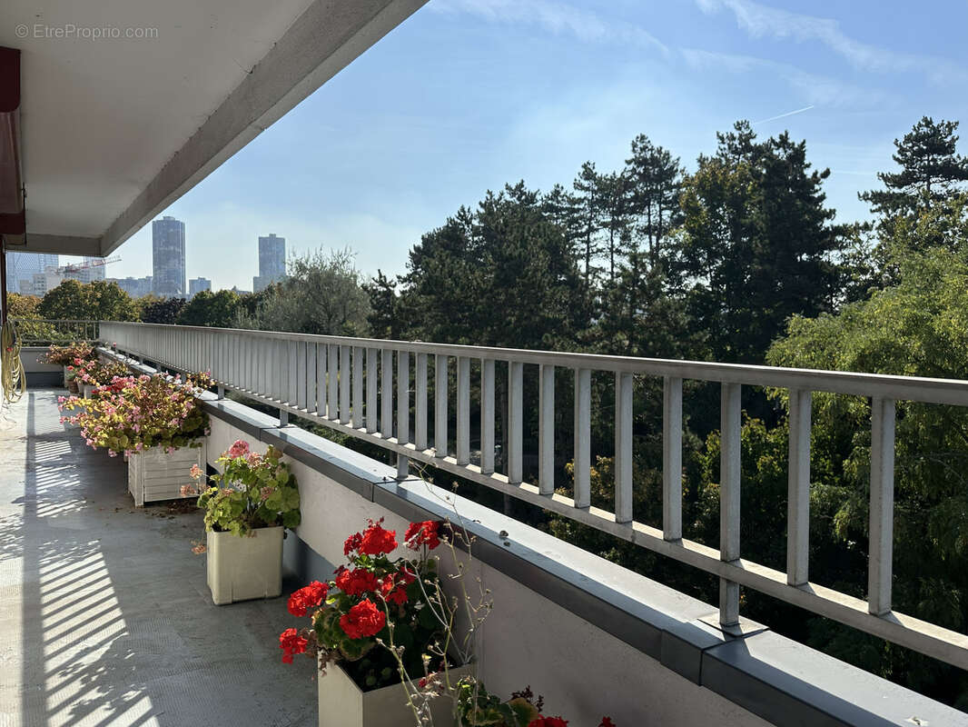 Appartement à NANTERRE