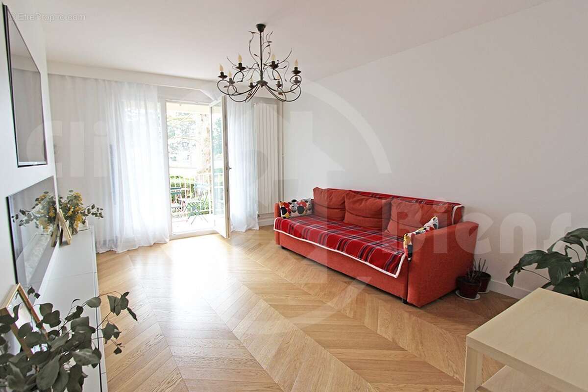 Appartement à VERSAILLES