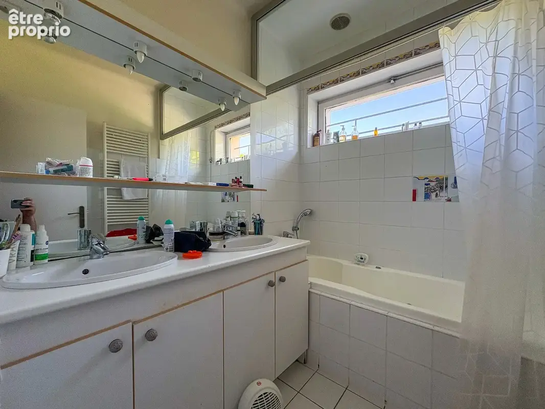 Maison T6 de 182.86m2 sur 569m2 de terrain - photo 9
