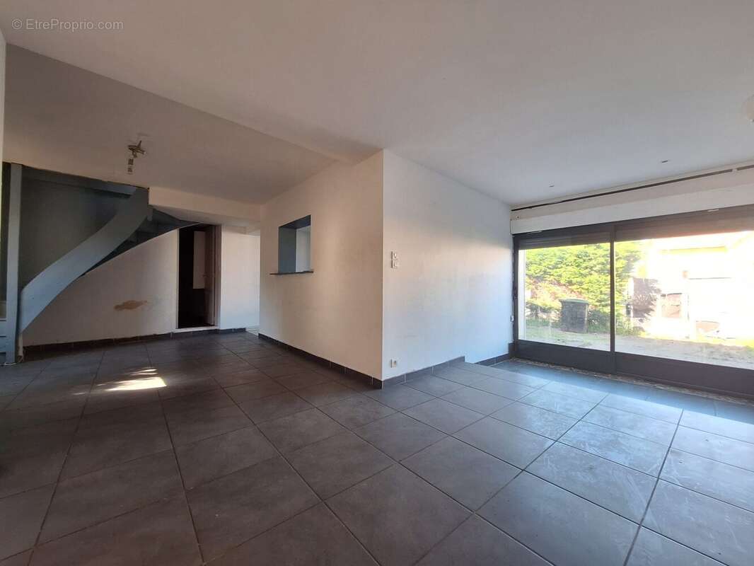 Appartement à GOLBEY