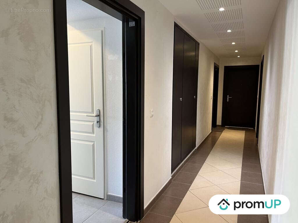 Appartement à LE LUC