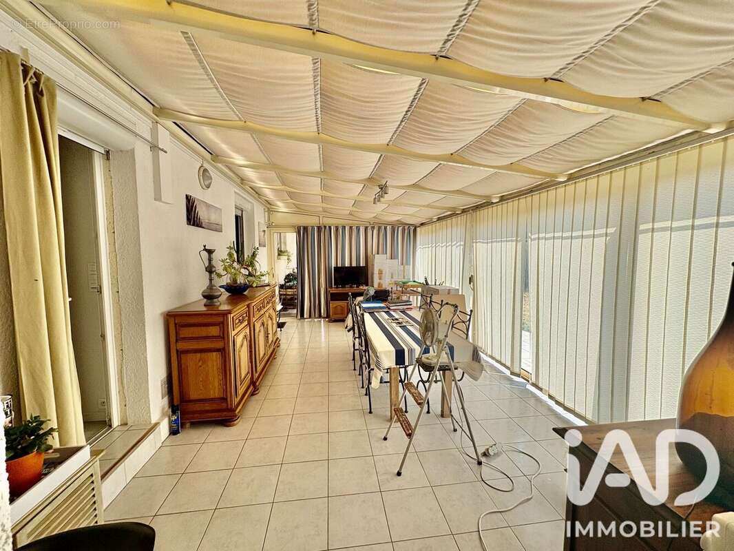 Maison 149 m² à Etauliers  - photo 8