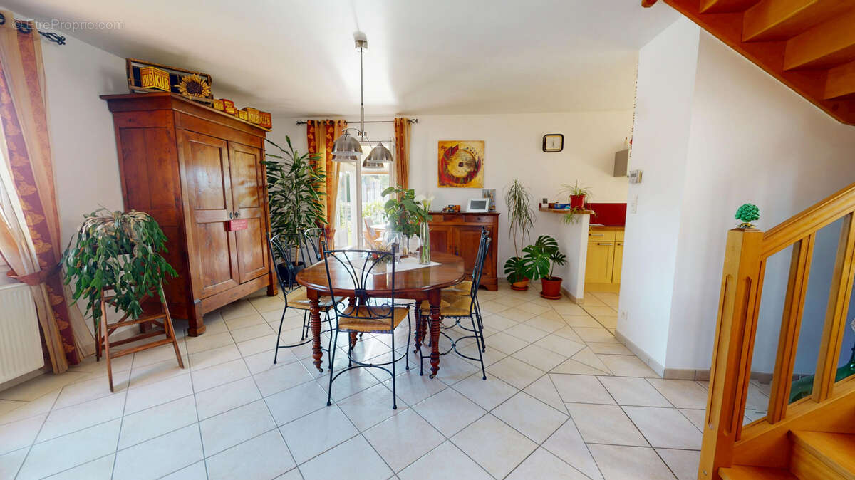 Maison à GRISOLLES