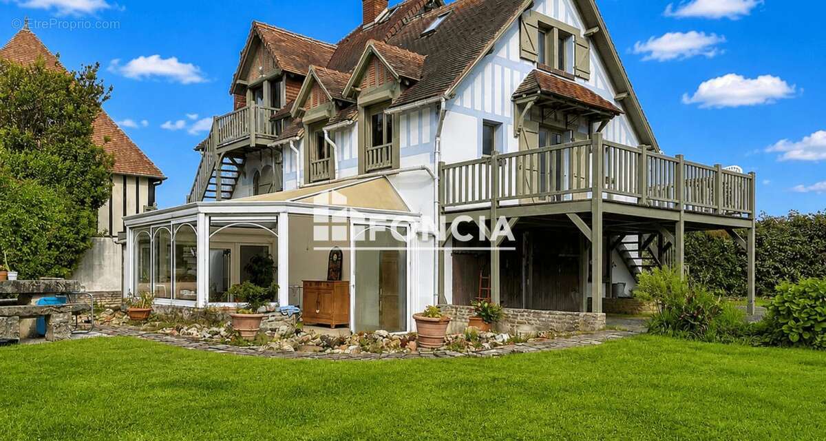 Maison à BLONVILLE-SUR-MER