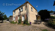 Appartement à ETREPAGNY