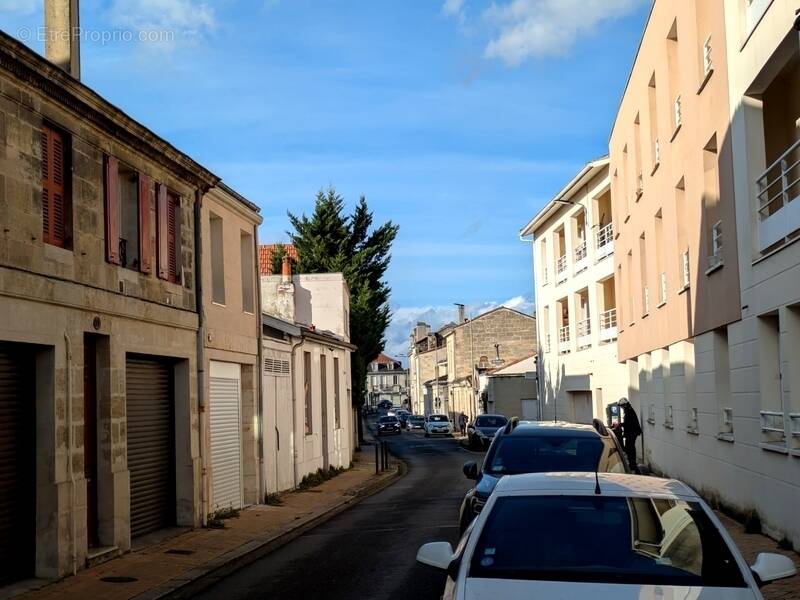 Appartement à BORDEAUX
